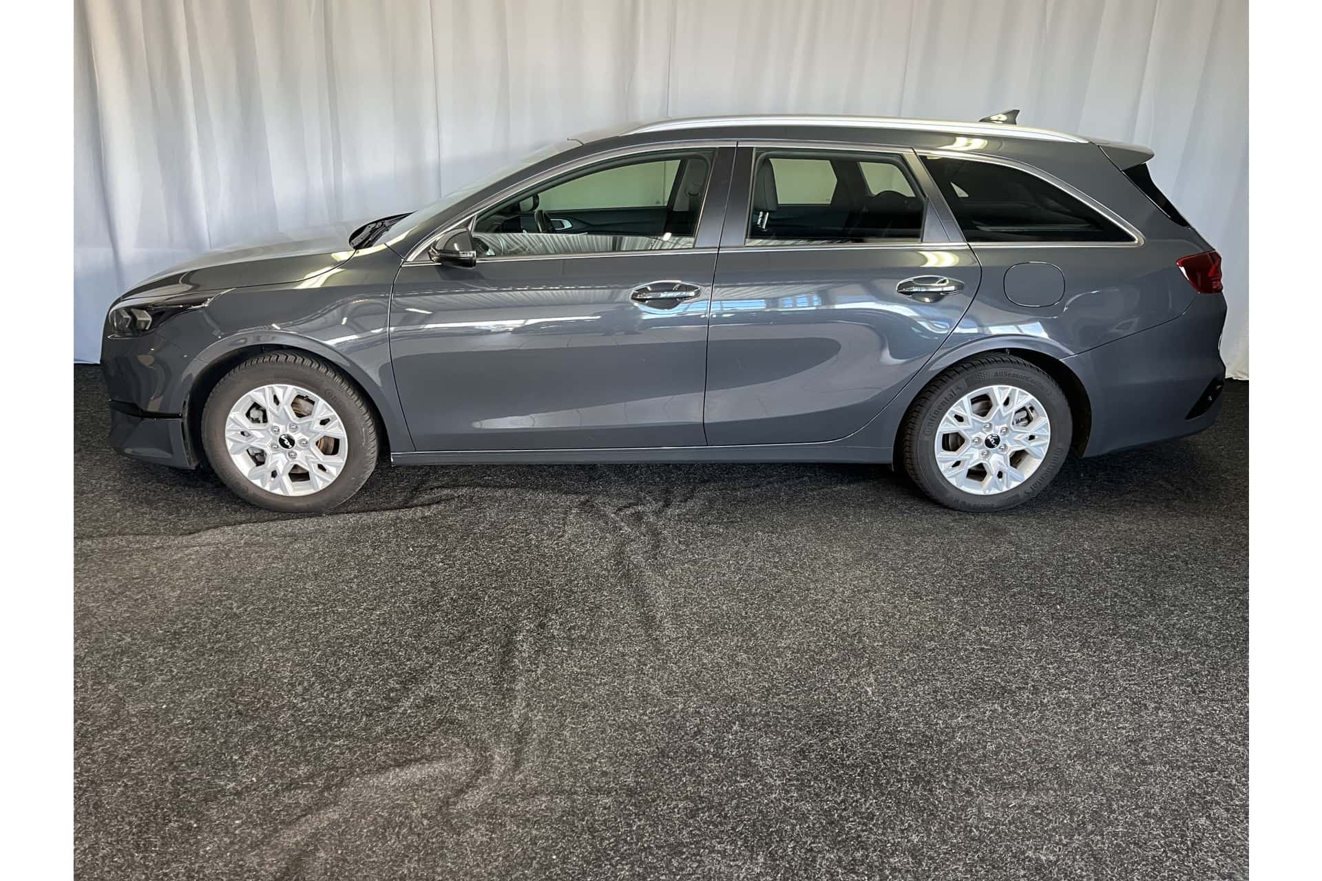 Kia Ceed Sportswagon foto 2