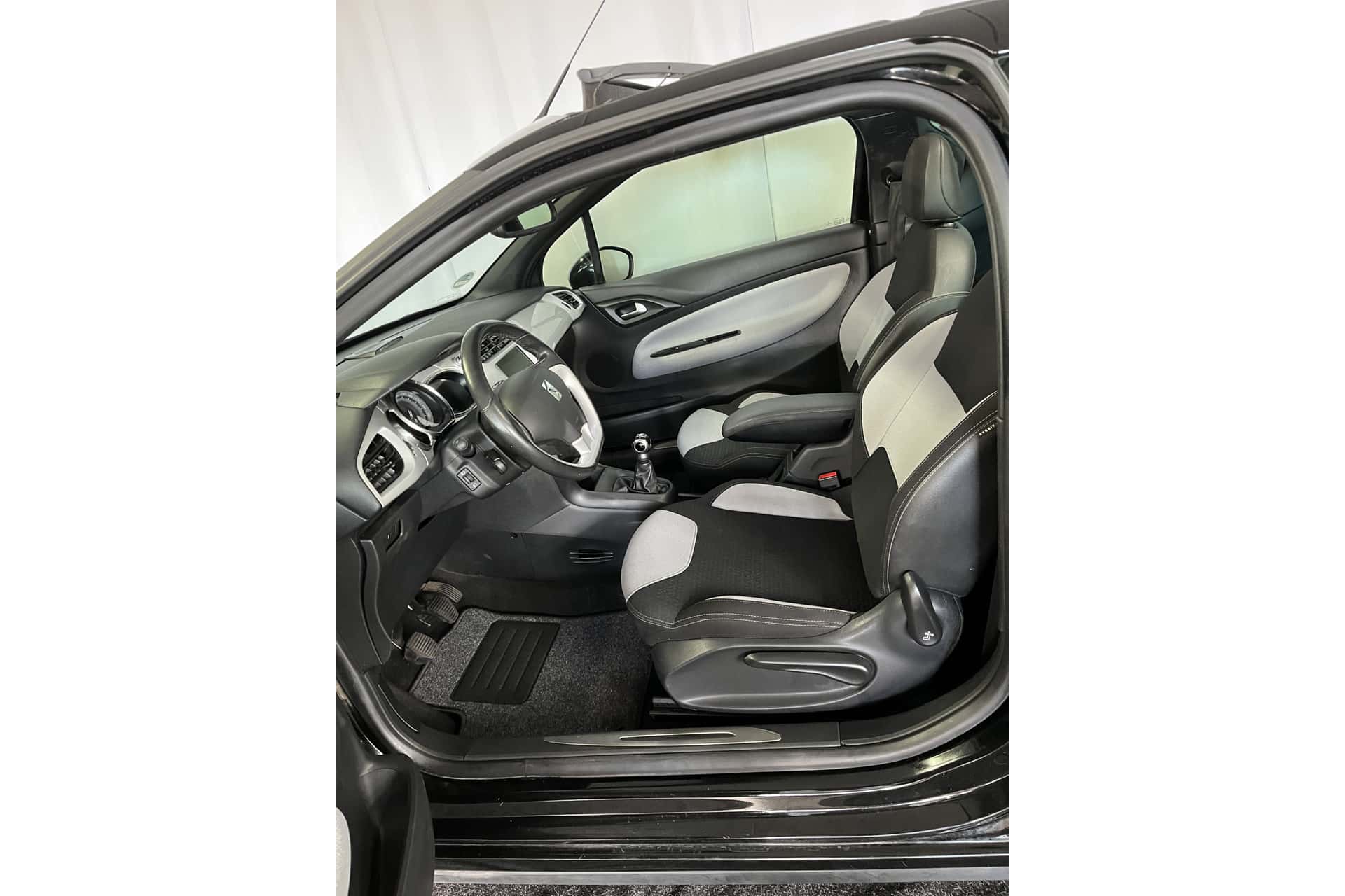Citroën DS3 foto 6