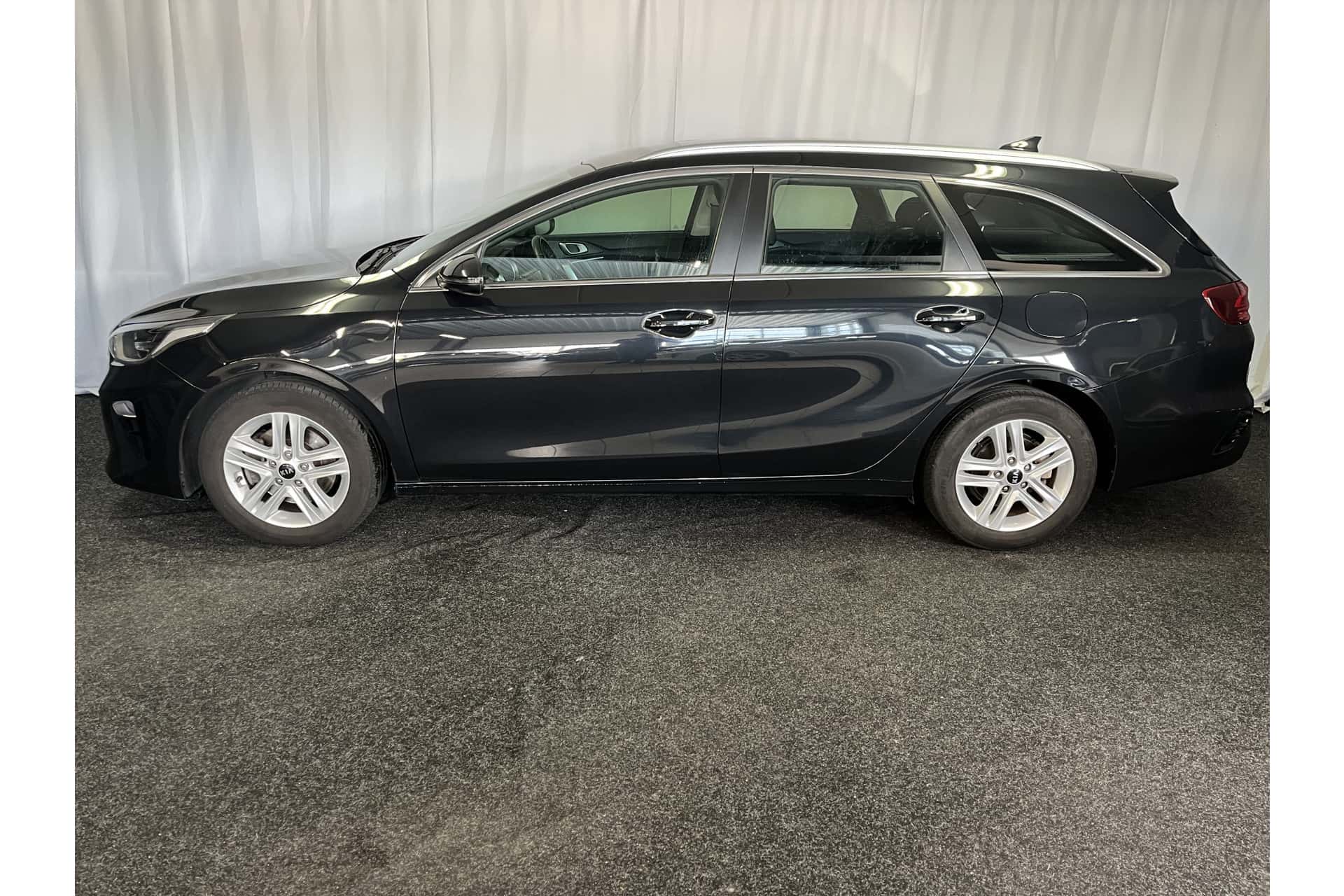 Kia Ceed Sportswagon foto 2