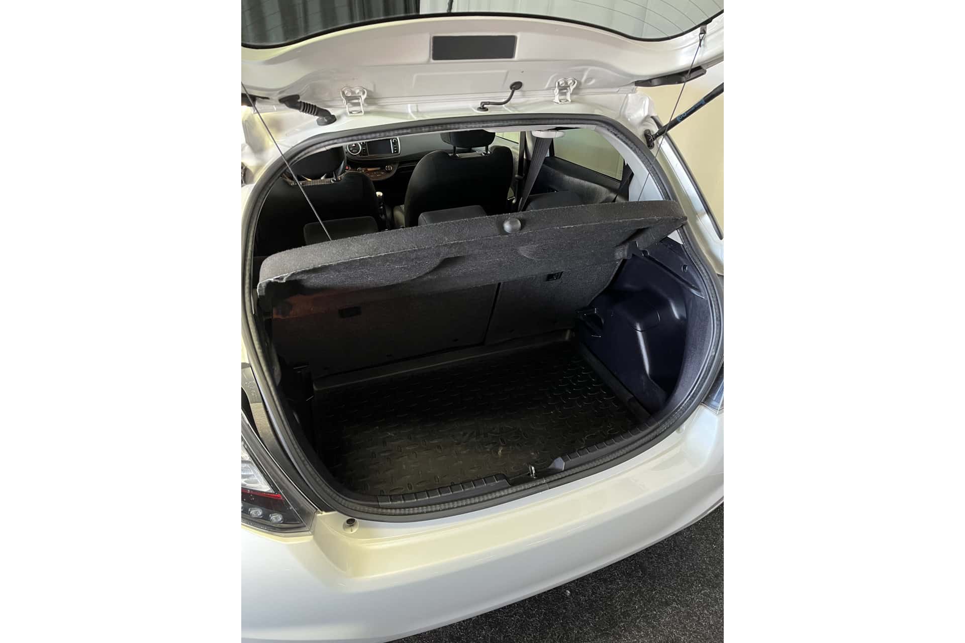 Toyota Yaris foto 7