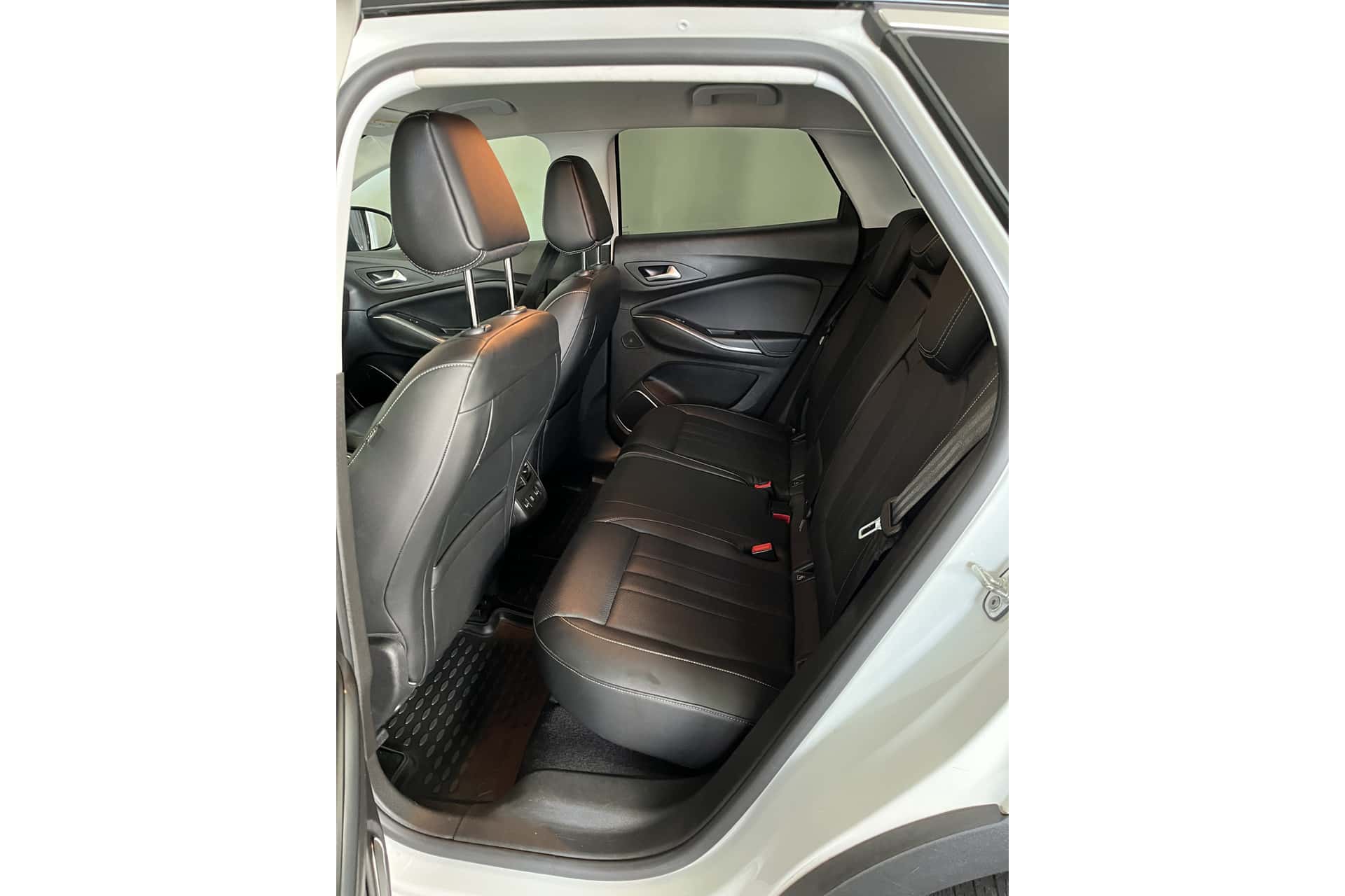 Opel Grandland X foto 6