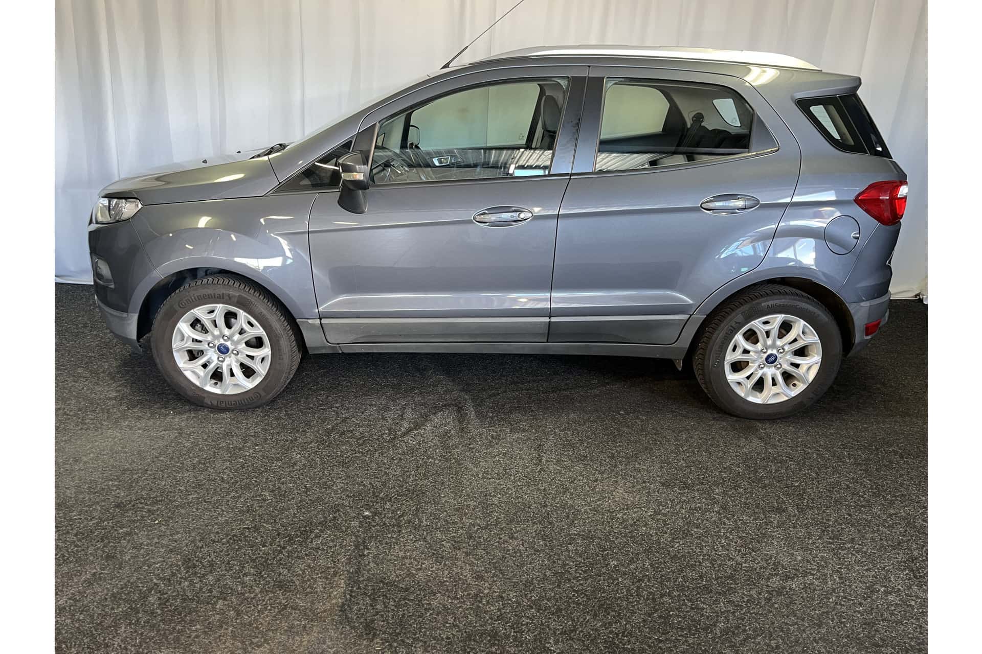 Ford EcoSport foto 2