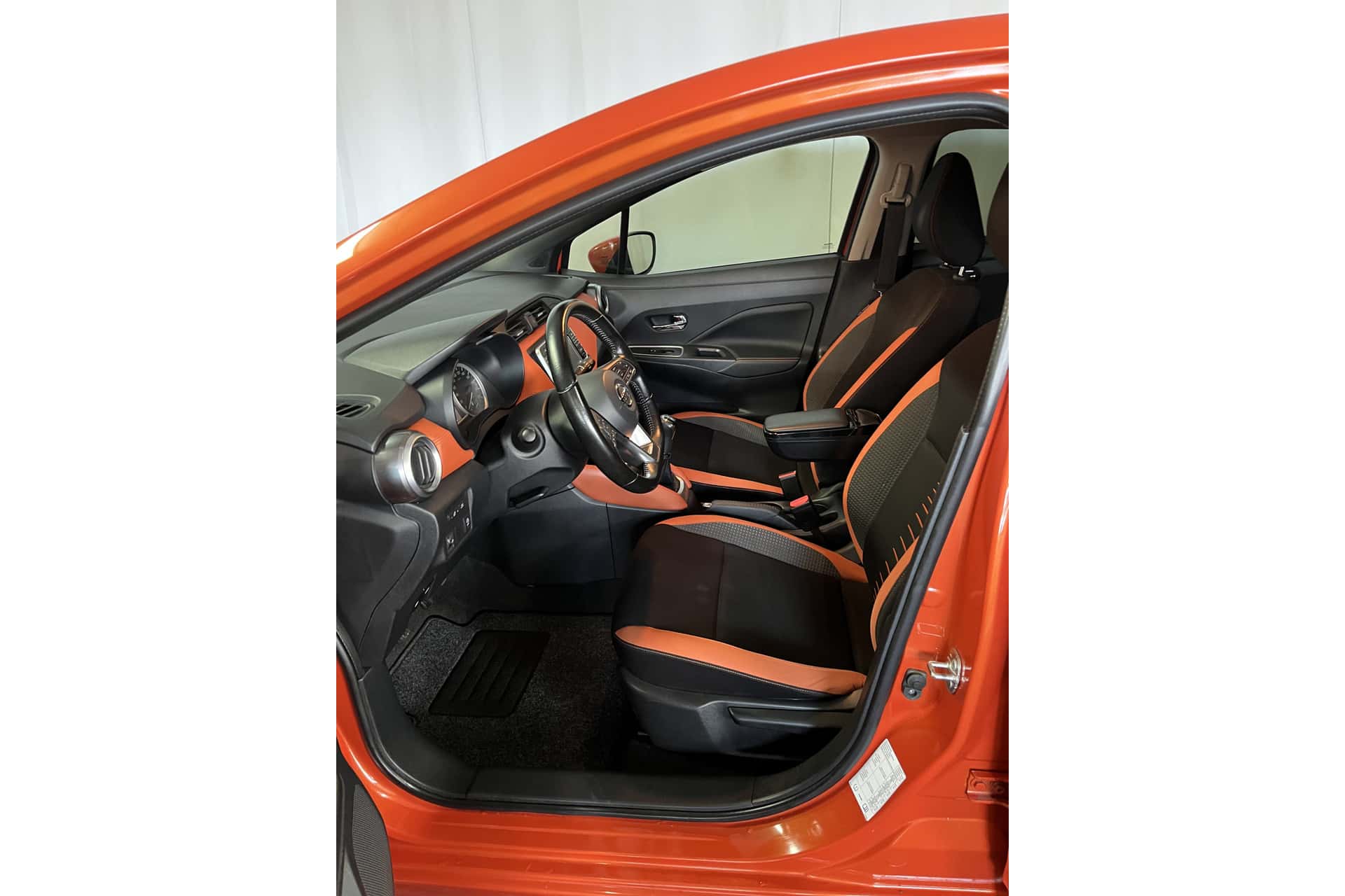 Nissan Micra foto 5