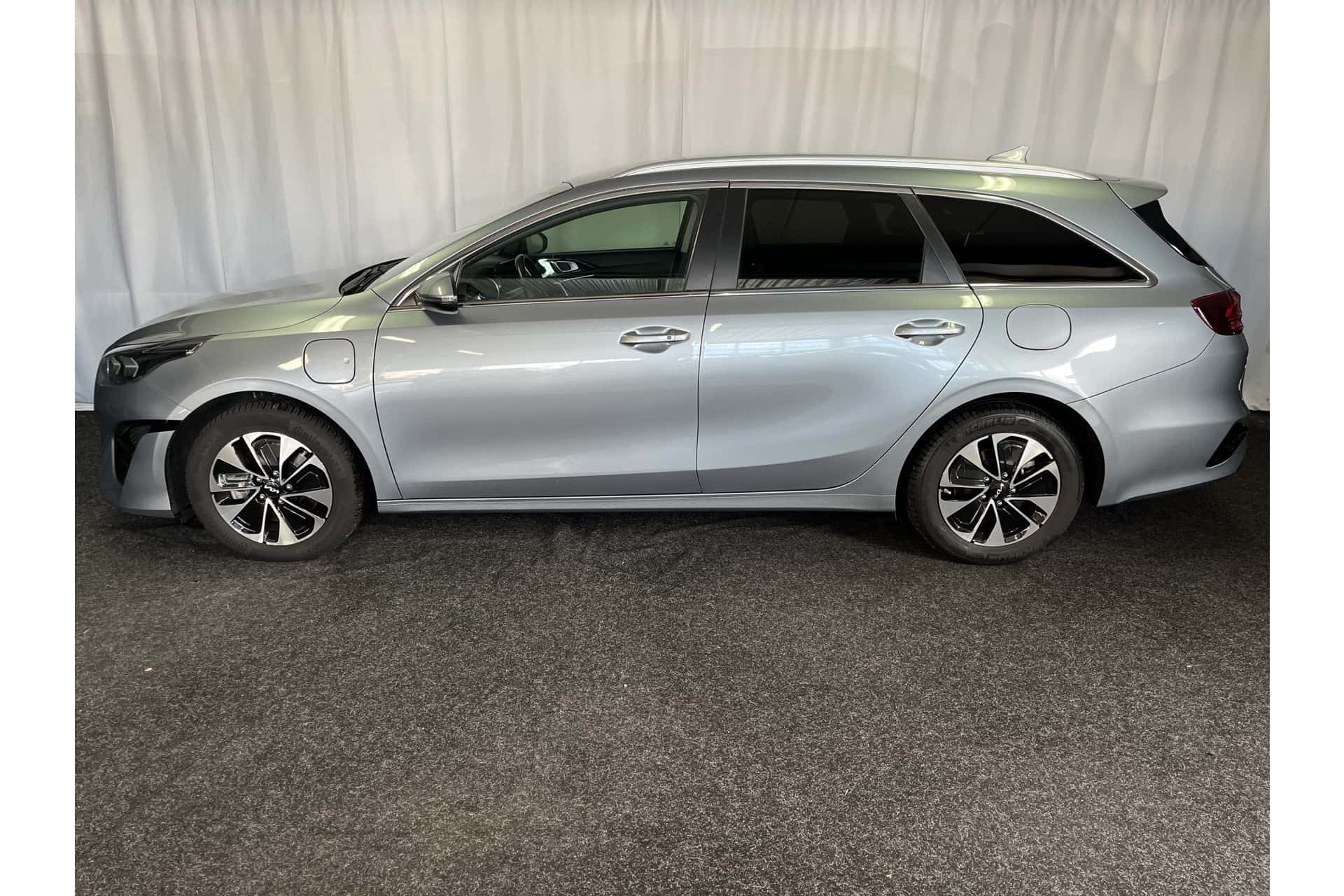 Kia Ceed Sportswagon foto 2