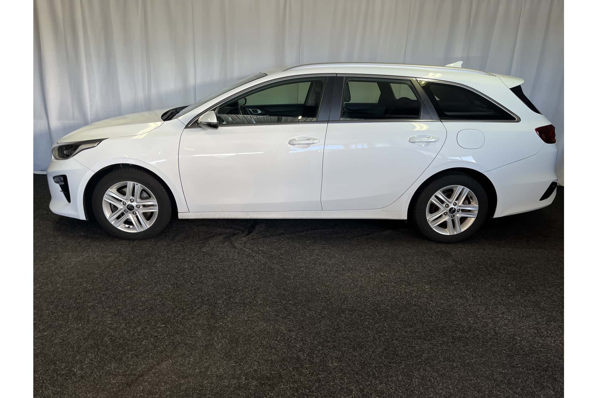 Kia Ceed Sportswagon foto 2