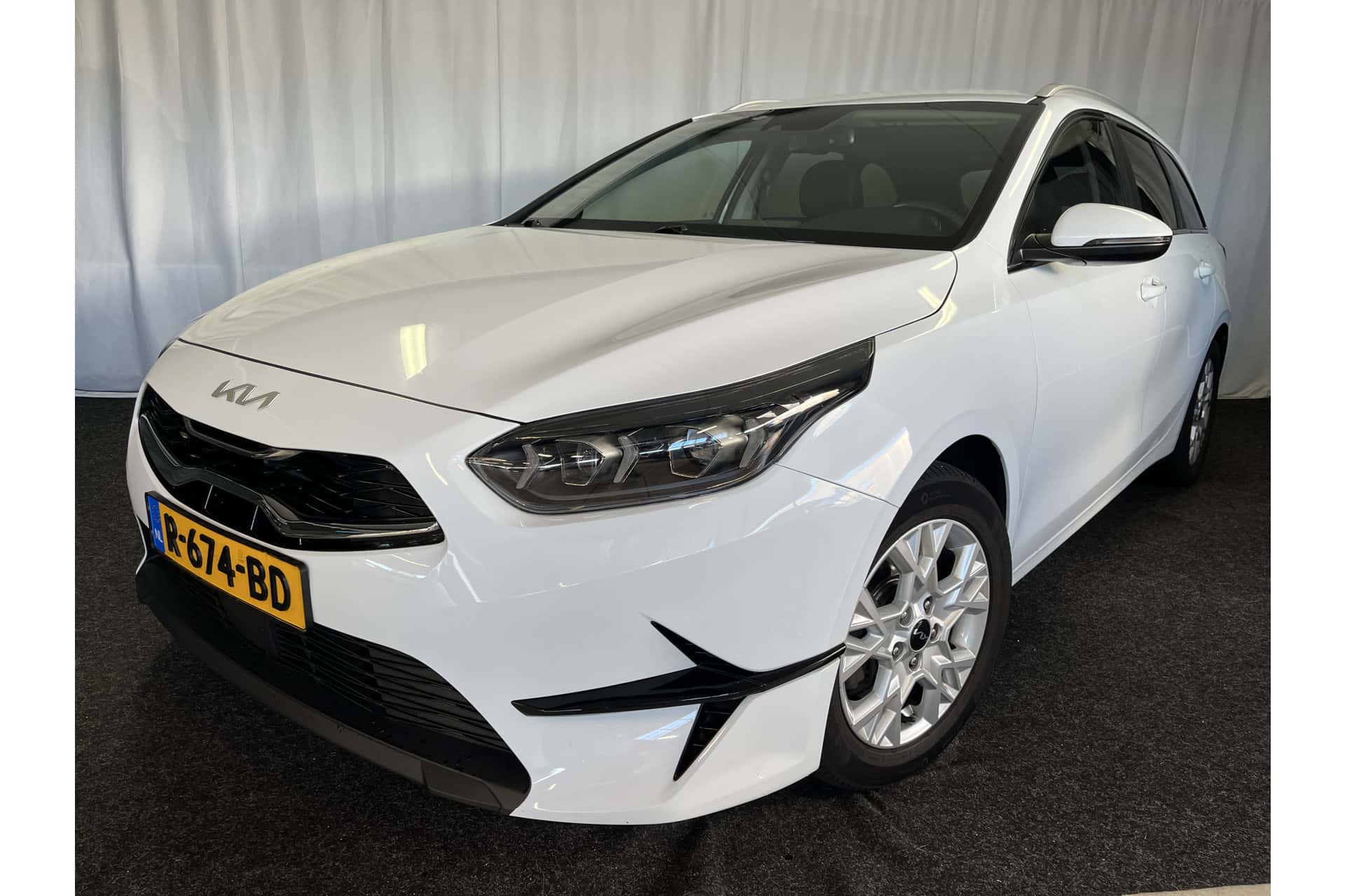 Kia Ceed Sportswagon foto 1