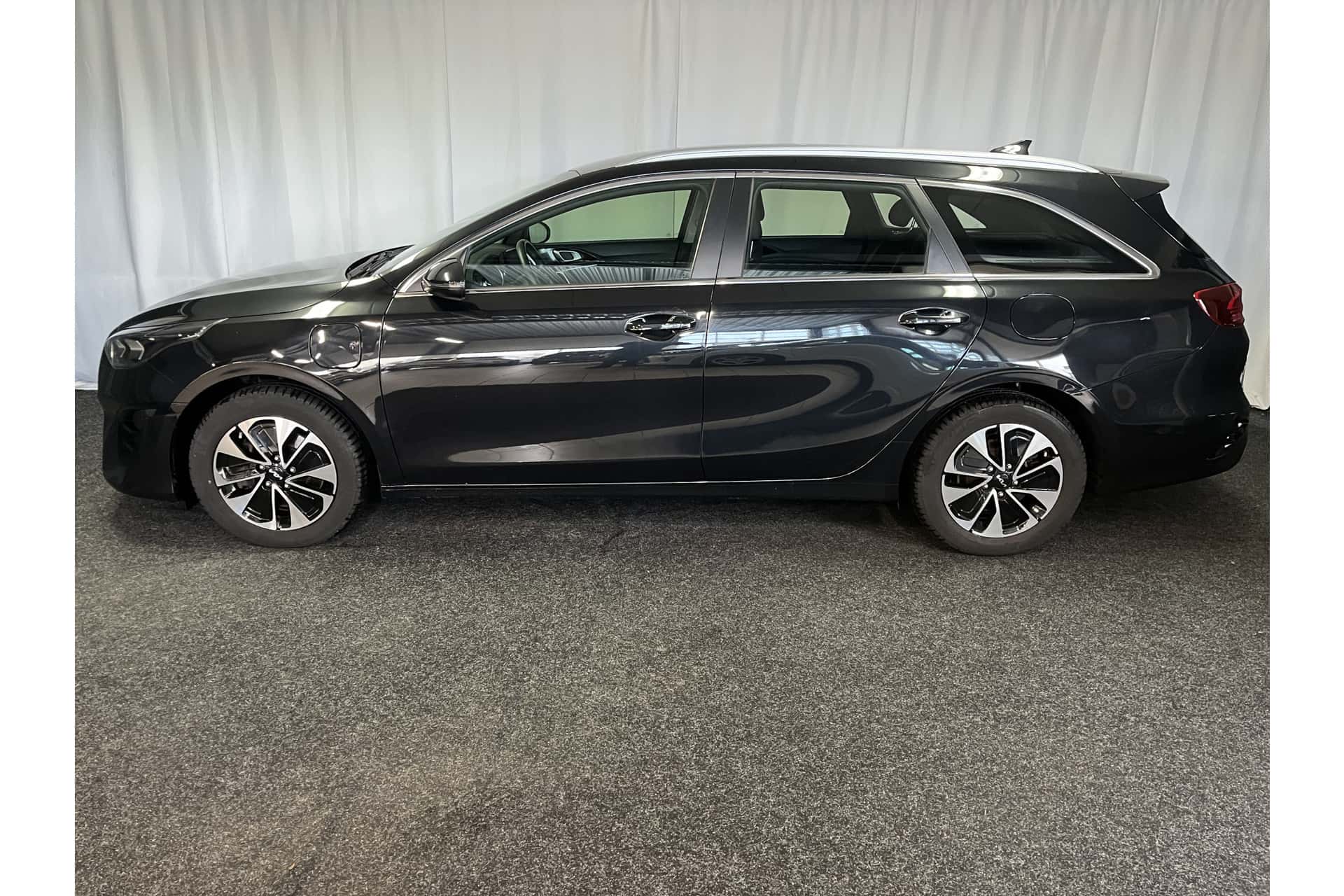 Kia Ceed Sportswagon foto 2
